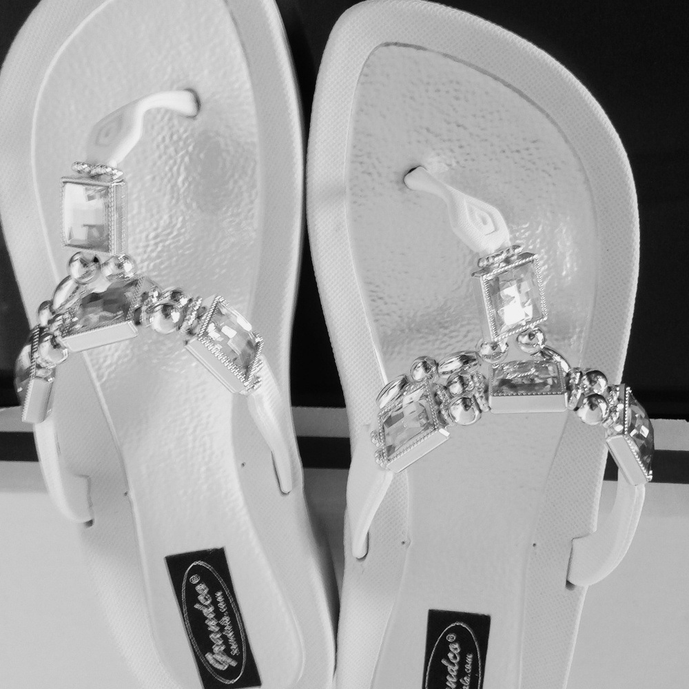 Sandal